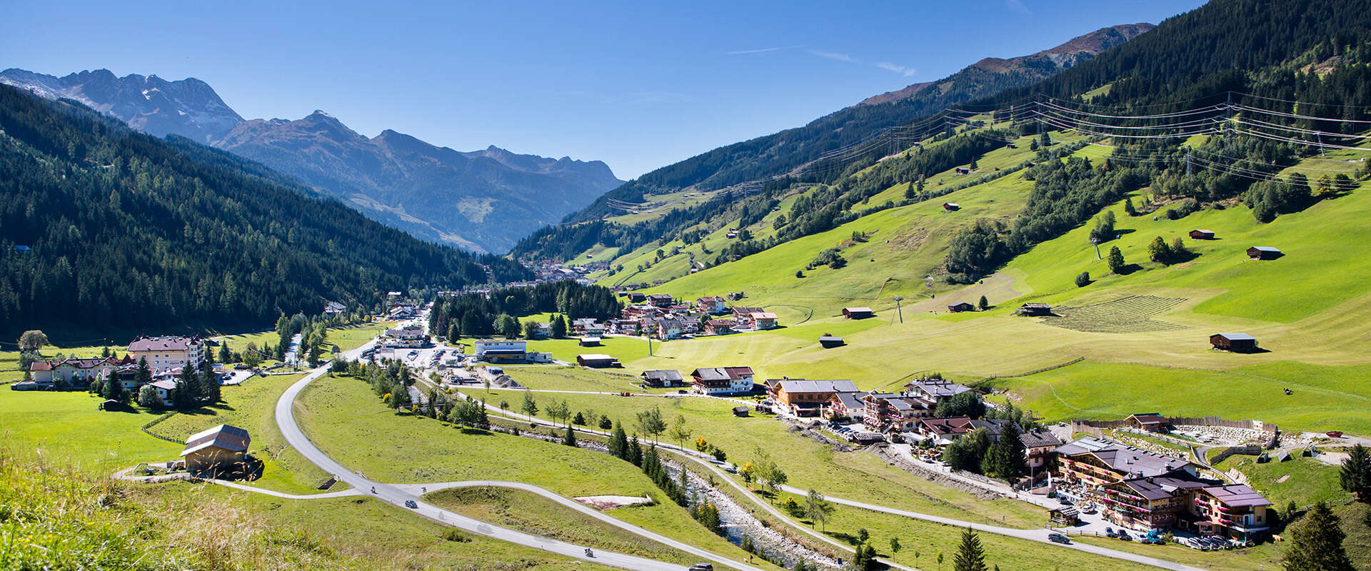 Gerlos Ortsansicht im Sommer